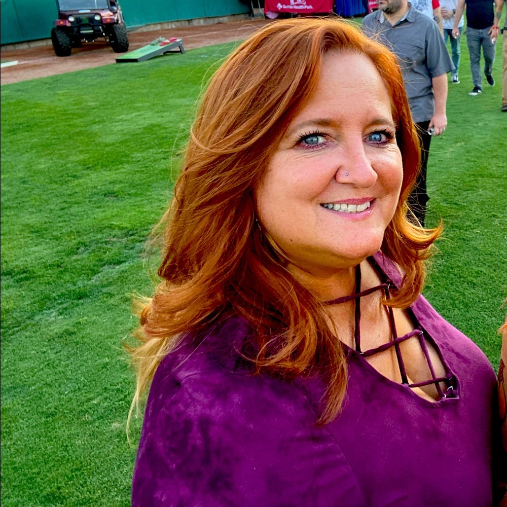 Meet your Posher, Stacy